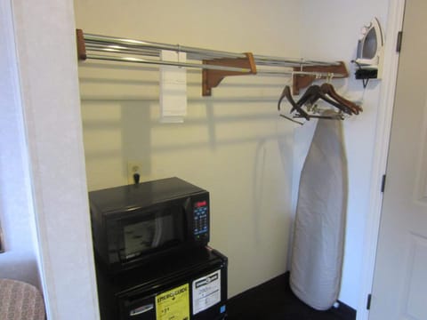 Desk, blackout drapes, iron/ironing board, free WiFi