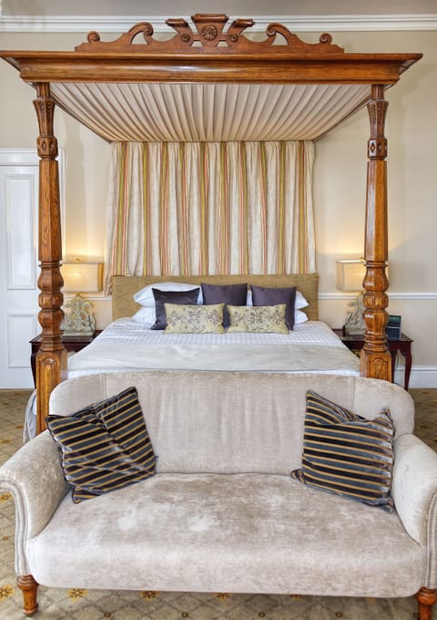 Suite | Premium bedding, individually decorated, individually furnished, desk