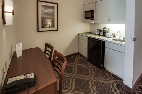 Extended Stay Non Smoking Suite | In-room safe, desk, laptop workspace, iron/ironing board