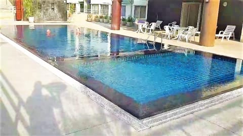 Condo, 1 Bedroom, Smoking | Pool | Outdoor pool