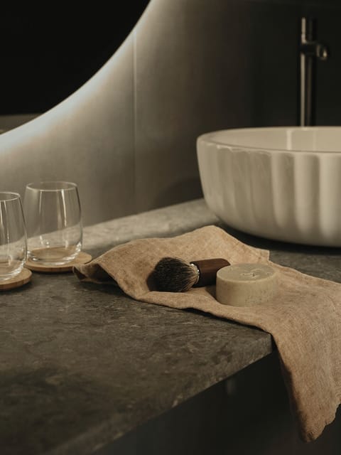 Shower, free toiletries, towels, soap