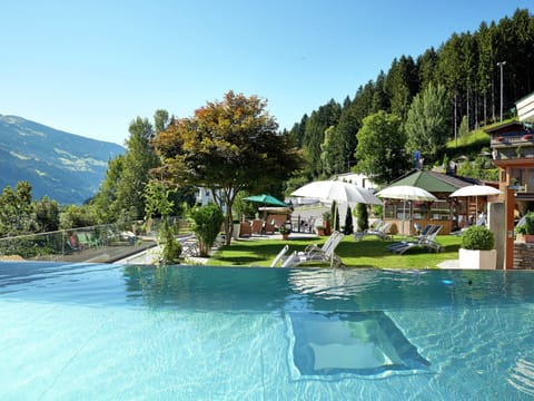 Apartment | Pool