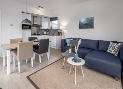 Chalet | Living room | TV