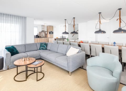 Villa | Living room | TV