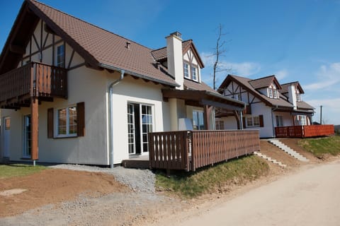 Villa | Exterior
