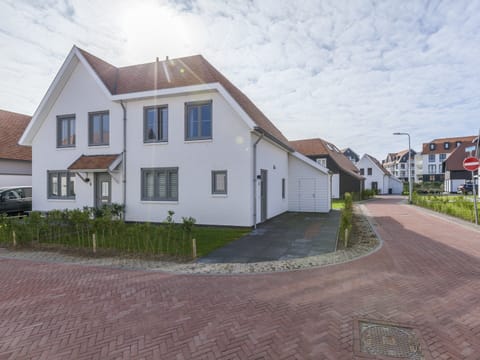 Villa | Exterior