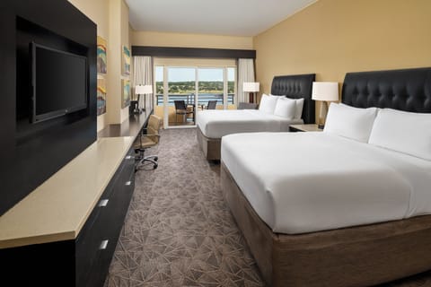 Premium bedding, pillowtop beds, in-room safe, desk