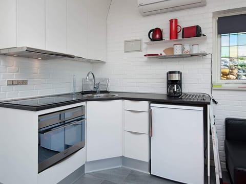 Apartment | Private kitchen | Highchair