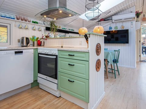 House | Private kitchen | Highchair