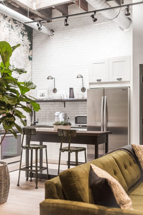 Loft 303 | Living area | 38-inch flat-screen TV with cable channels, TV