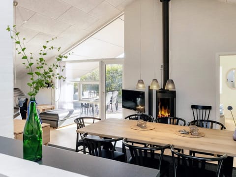 House | Private kitchen | Highchair