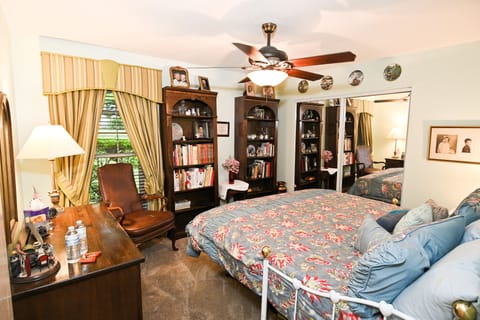 Shared Dormitory, 2 Bedrooms, Smoking, Patio | 2 bedrooms, premium bedding, soundproofing