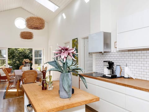 House | Private kitchen | Highchair