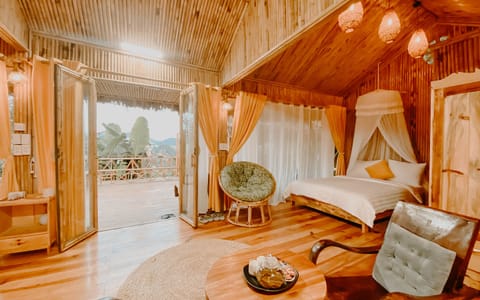 Classic Shared Dormitory | Egyptian cotton sheets, premium bedding, pillowtop beds, minibar