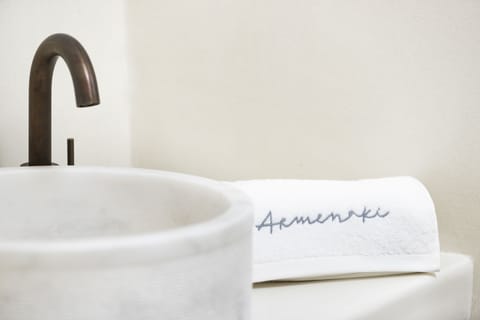 Shower, free toiletries, hair dryer, bathrobes