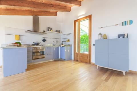 Apartment, 2 Bedrooms | Private kitchen | Full-size fridge, oven, stovetop, dishwasher