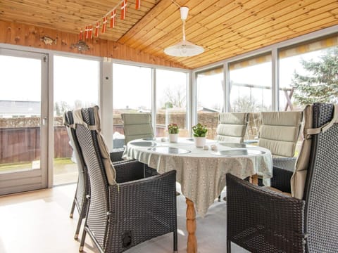House | Dining