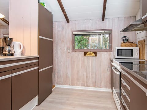 House | Private kitchen | Highchair