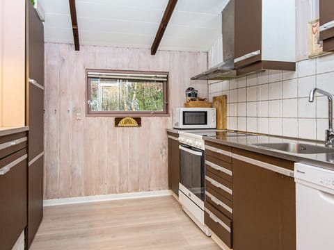 House | Private kitchen | Highchair