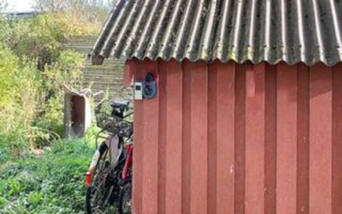 House | Property grounds