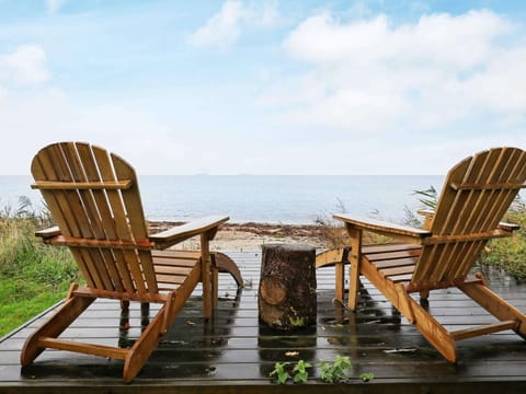 House | Water view