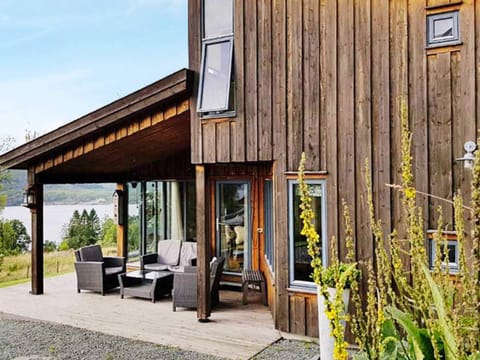 House | Exterior