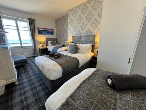 Gold Seaview Family of 4 | Individually decorated, individually furnished, iron/ironing board