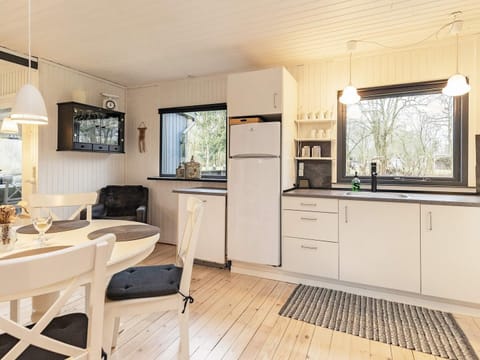 House | Private kitchen | Highchair