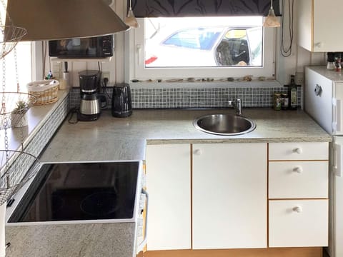 House | Private kitchen | Highchair