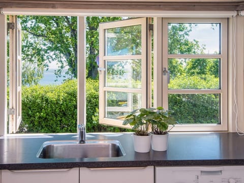 House | Water view