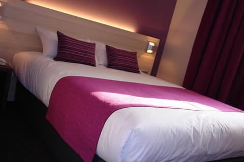 Desk, laptop workspace, blackout drapes, soundproofing