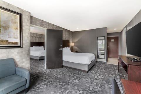 Suite, Multiple Beds, Non Smoking, Refrigerator & Microwave (with Sofabed) | In-room safe, blackout drapes, iron/ironing board, free WiFi