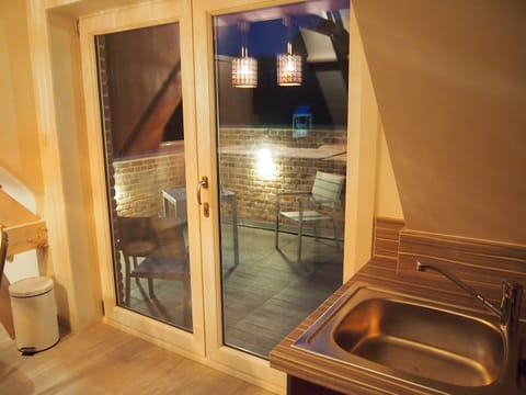 House | Private kitchen | Coffee/tea maker, electric kettle, toaster, highchair