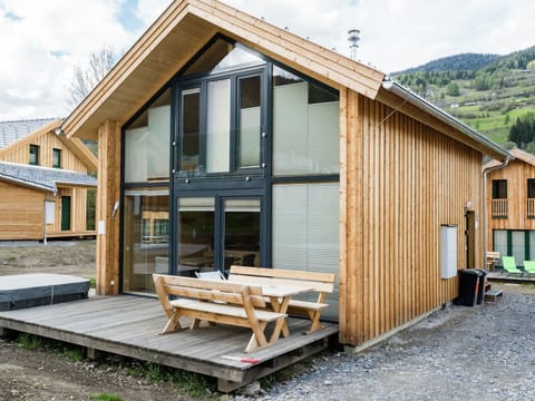 Chalet | Exterior