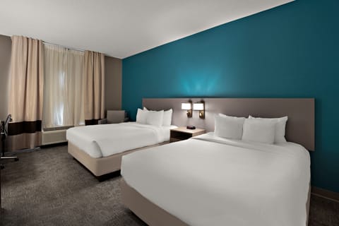 Frette Italian sheets, premium bedding, pillowtop beds, blackout drapes