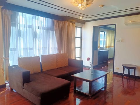 Residential Suite | Living room