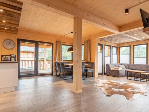 Chalet | Living room