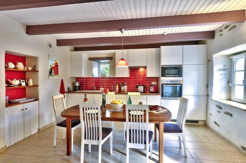House | Private kitchen | Coffee/tea maker