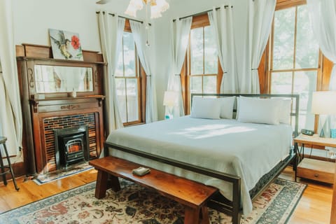 Egyptian cotton sheets, premium bedding, memory foam beds