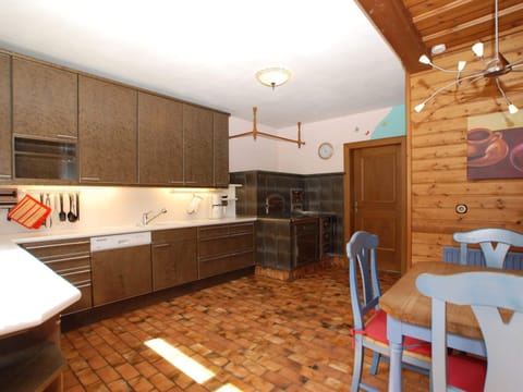 Apartment | Private kitchen | Highchair