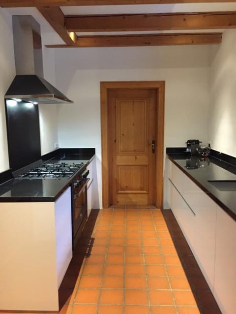 House | Private kitchen | Fridge, highchair