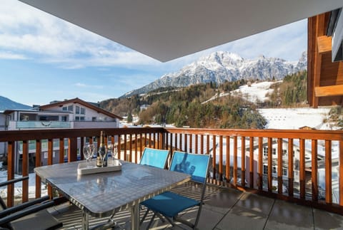 Apartment | Balcony