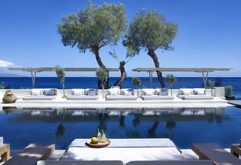 Seasonal outdoor pool, sun loungers
