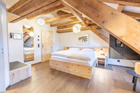 Palantschin Double Room Superior (Air conditioning) | Hypo-allergenic bedding, in-room safe, desk, blackout drapes