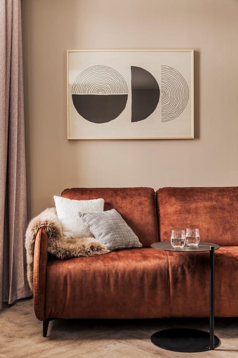 Family Room | Premium bedding, in-room safe, desk, free WiFi