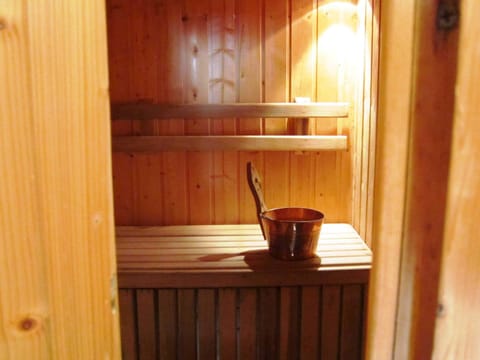 Cottage | Property amenity