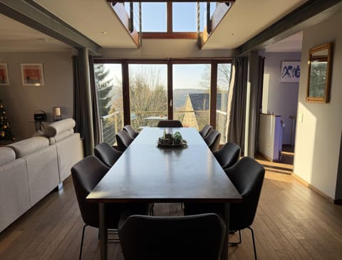 Cottage | Dining