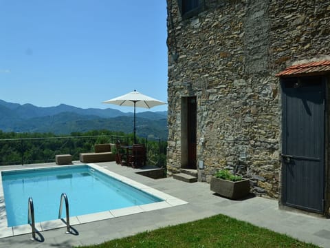 Cottage | Pool | Indoor pool, outdoor pool