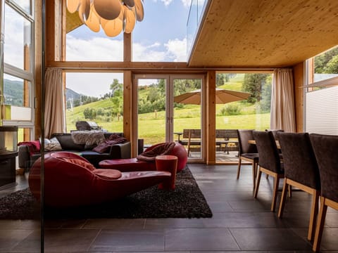 Chalet | Living area | TV