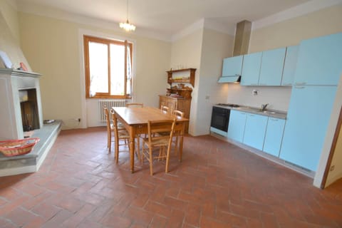 House | Private kitchen | Highchair